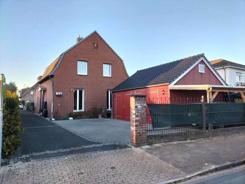 Haus zum Kaufen in Neukirchen-Vluyn 449.000 € 143.57 m²
