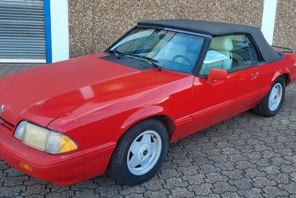 Ford Mustang 148.000 km 1.999 &euro; Moers 47441