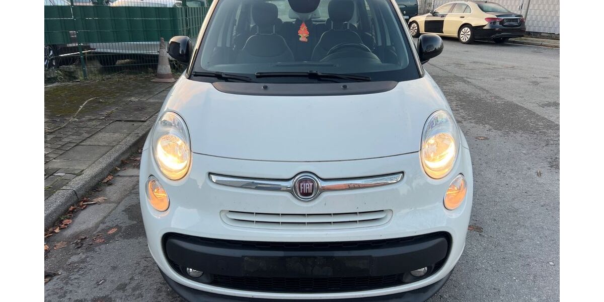 Fiat 500L 135.995 km 5.499 &euro; Essen 45276