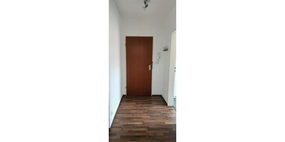 Etagenwohnung Duisburg Rheinhausen - 3 Zimmer, 700&euro; | Angebot:23629323