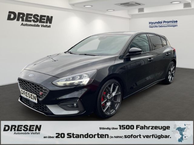 Ford Focus 93.000 km 19.990 € Korschenbroich 41352