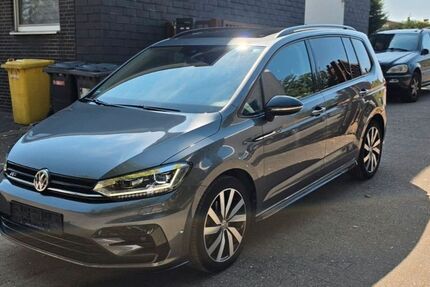 VW Touran 49.786 km 26.990 &euro; Gelsenkirchen 45886
