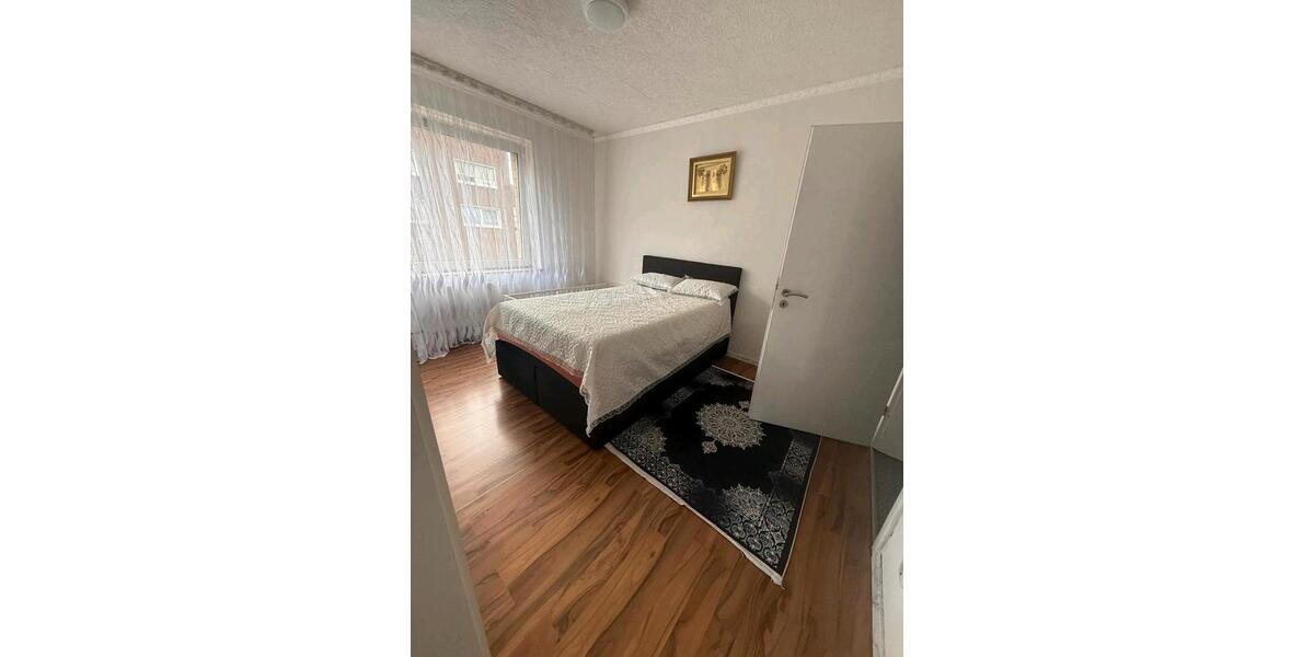 Mehrfamilienhaus, Wohnhaus Duisburg Hamborn - 10 Zimmer, 245 m&sup2;, 350.000&euro; | Angebot:25625233