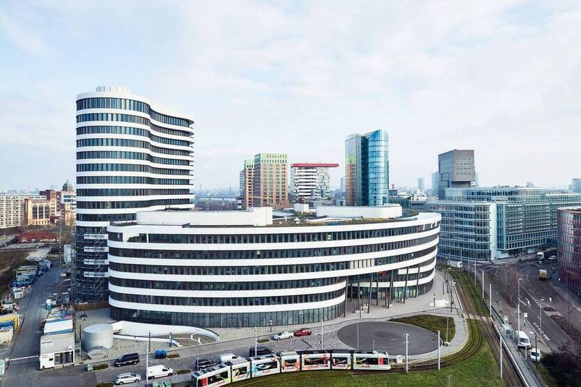Hochmoderne und vollausgestattete Privatbüros im Hafen von Düsseldorf - All-in-Miete