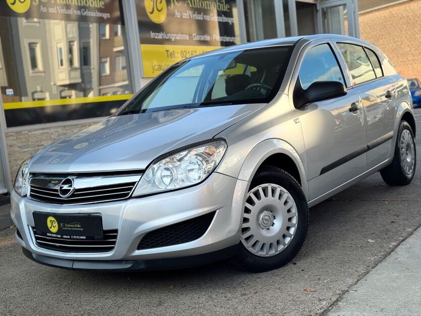 Opel Astra 122.569 km 4.990 € Viersen 41748