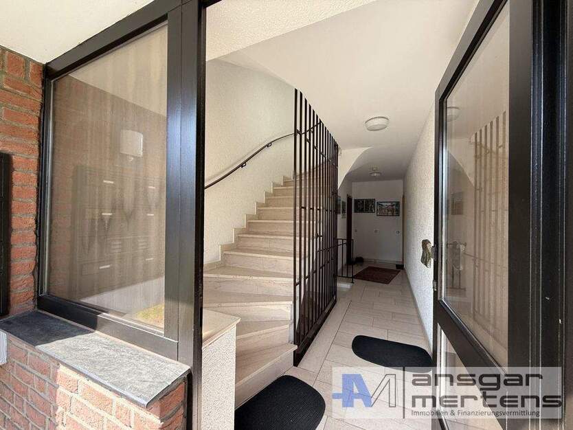 Toller Grundriss verteilt auf drei Zimmer & Balkon (M)EINE 90 m² Etagenwohnung in MG-Giesenkirchen 3 zimmer