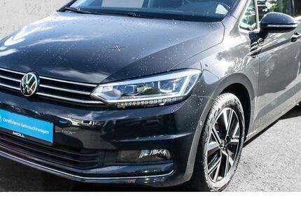 VW Touran 49.961 km 29.980 € Düsseldorf 40474