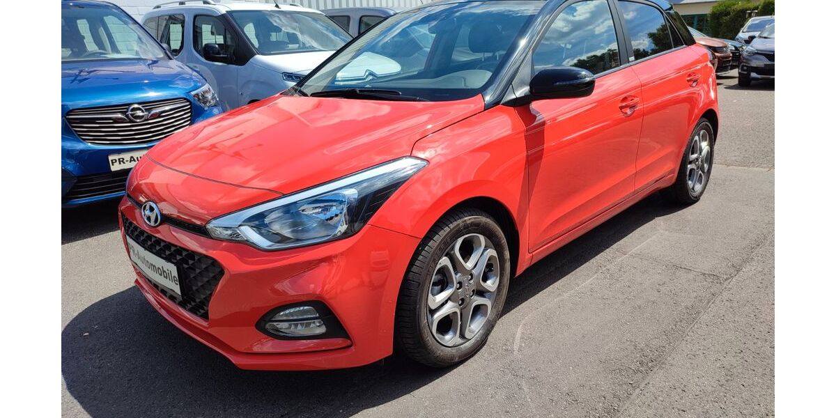 Hyundai i20 7.388 km 14.990 &euro; Gelsenkirchen 45892
