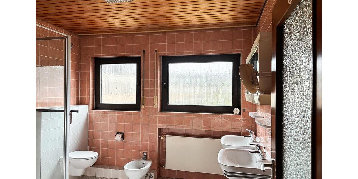 Reihenhaus Moers - 5 Zimmer, 119 m&sup2;, 378.000&euro; | Angebot:26987339