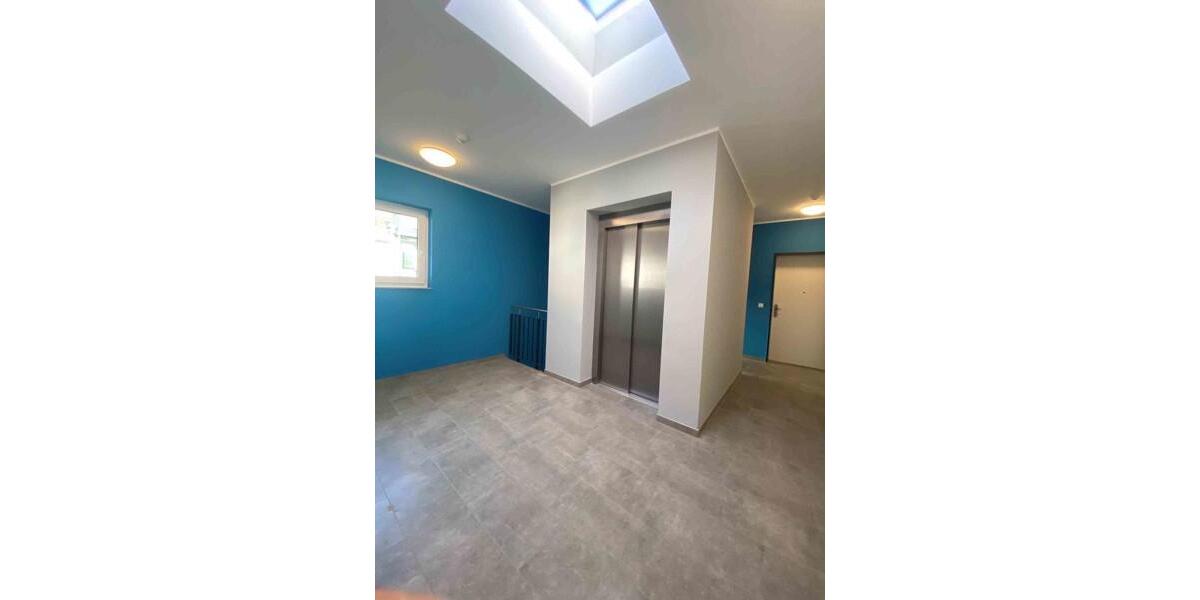 Erdgeschoßwohnung Essen Stadtbezirk VI - 1.5 Zimmer, 70 m&sup2;, 881&euro; | Angebot:26377385