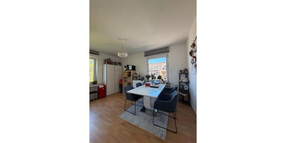 Etagenwohnung Düsseldorf Niederkassel - 2.5 Zimmer, 66 m&sup2;, 450.000&euro; | Angebot:27101445