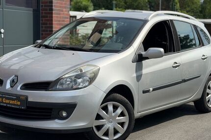 Renault Clio 157.003 km 2.600 &euro; Essen 45145
