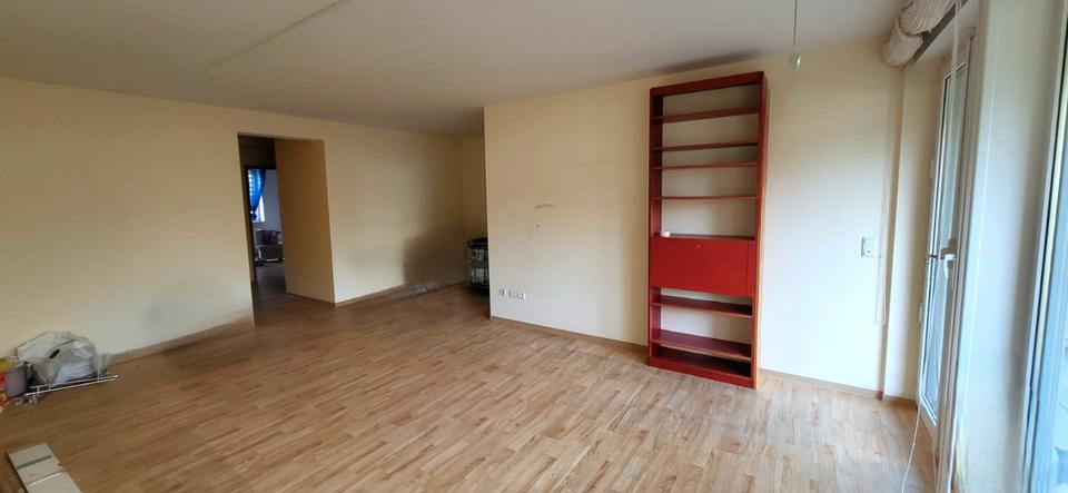 Erdgeschoßwohnung Krefeld Gellep-Stratum - 3 Zimmer, 84 m&sup2;, 785&euro; | Angebot:26359723