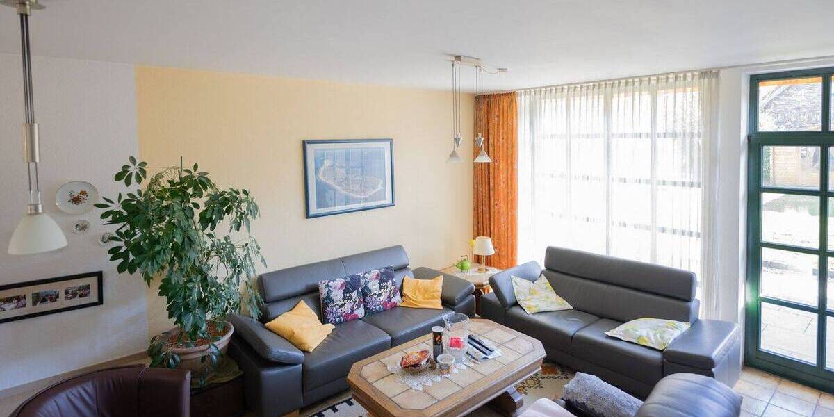 Doppelhaushälfte Krefeld Fischeln - 4 Zimmer, 120 m&sup2;, 349.000&euro; | Angebot:24113922