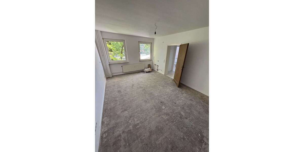 Etagenwohnung Duisburg Fahrn - 2 Zimmer, 41 m&sup2;, 285&euro; | Angebot:26431490