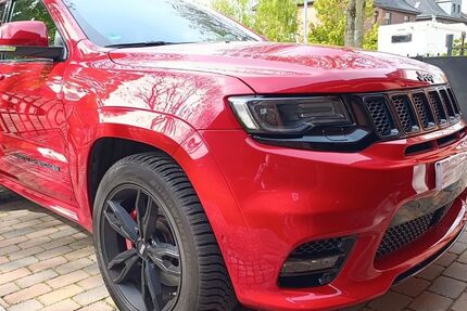 Jeep Grand Cherokee 50.600 km 49.999 &euro; Kamp-Lintfort 47475