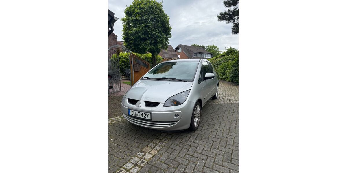 Mitsubishi Colt 122.238 km 2.700 &euro; Duisburg 47199