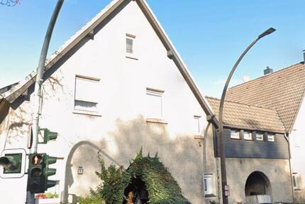 Haus Duisburg Rheinhausen - 4.5 Zimmer, 140 m&sup2;, 280.000&euro; | Angebot:27083302