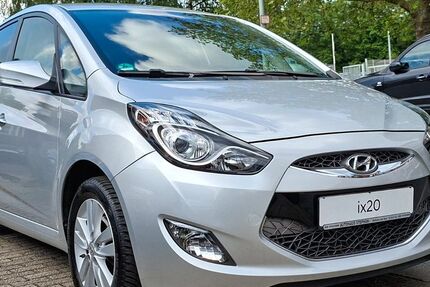 Hyundai ix20 77.143 km 9.999 &euro; Duisburg 47269