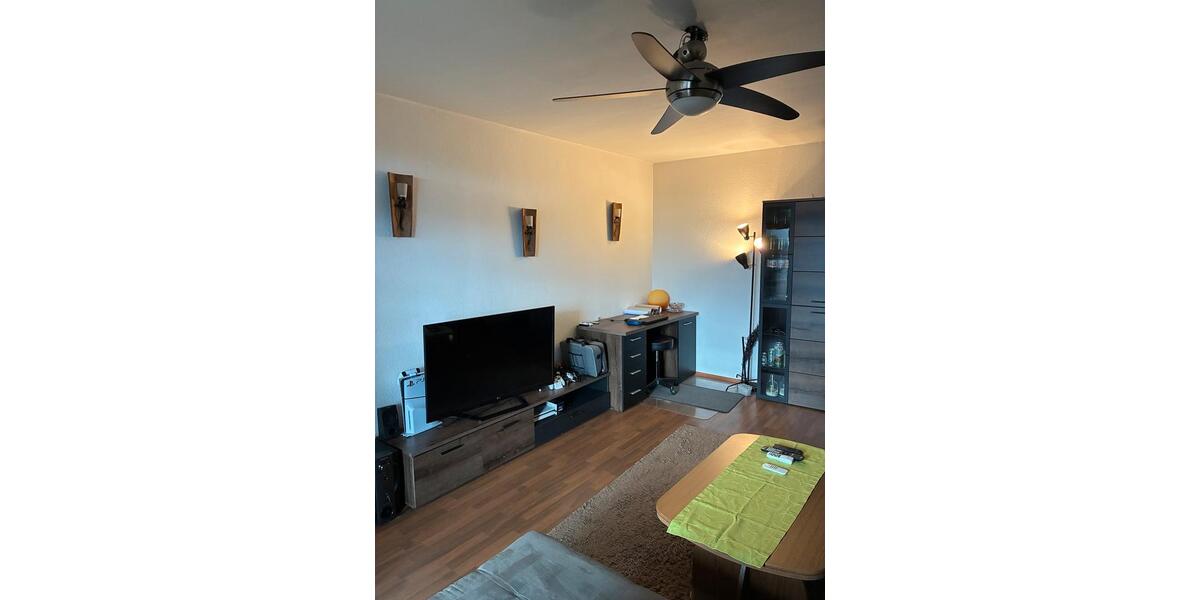 Etagenwohnung Duisburg Huckingen - 2 Zimmer, 65 m&sup2;, 590&euro; | Angebot:26606927