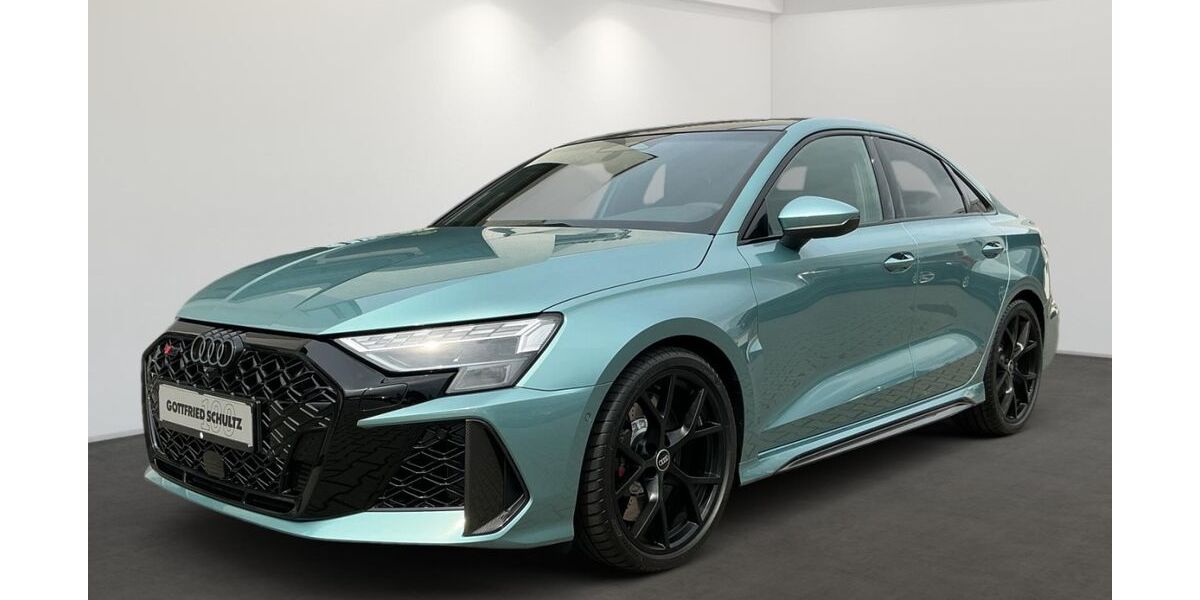 Audi RS3 4.500 km 79.870 &euro; Duisburg 47249