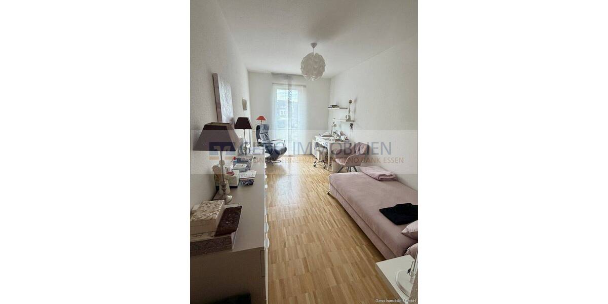 Etagenwohnung Essen Südviertel - 4 Zimmer, 102 m&sup2;, 1.424&euro; | Angebot:26918103