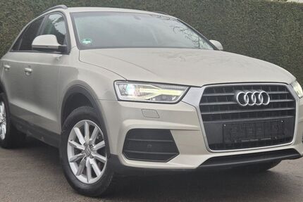 Audi Q3 131.000 km 15.900 € Essen 45356