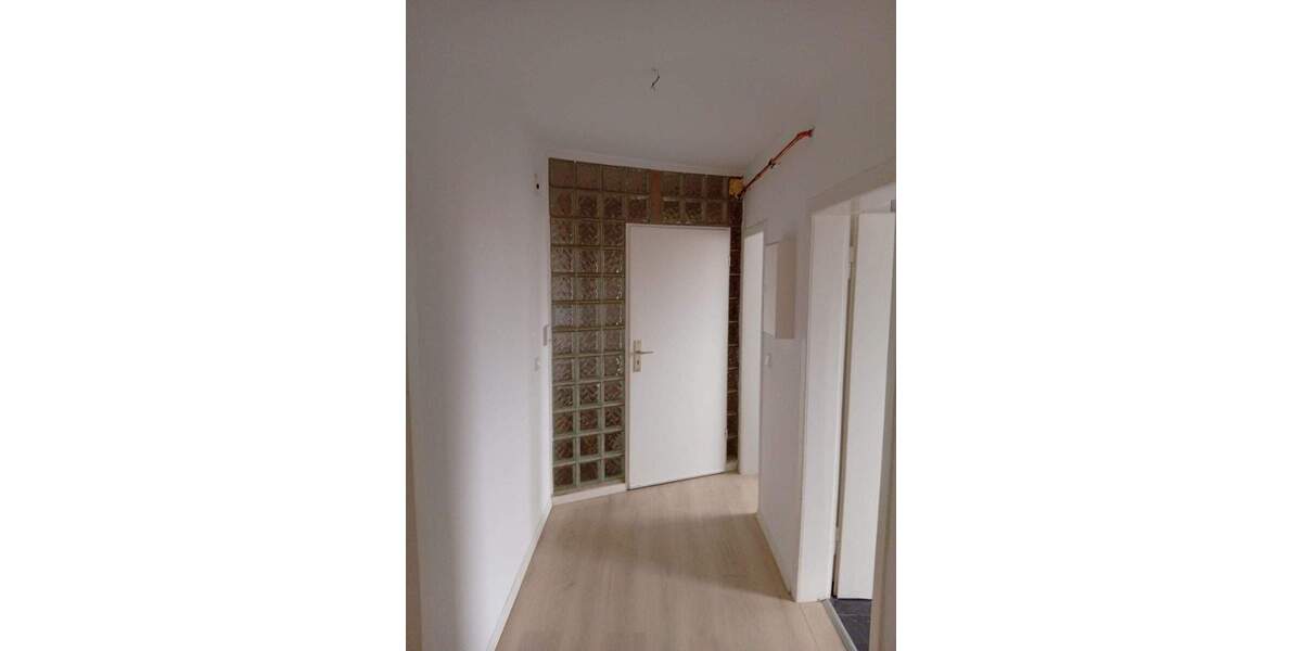 Zimmer Duisburg Alt-Hamborn - 3 Zimmer, 77 m&sup2;, 579&euro; | Angebot:25750181