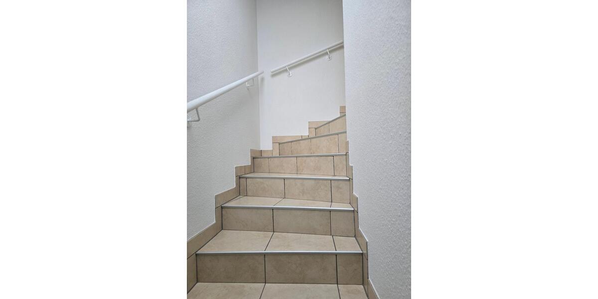Dachgeschoßwohnung Duisburg Hochheide - 3 Zimmer, 58 m&sup2;, 590&euro; | Angebot:26206899