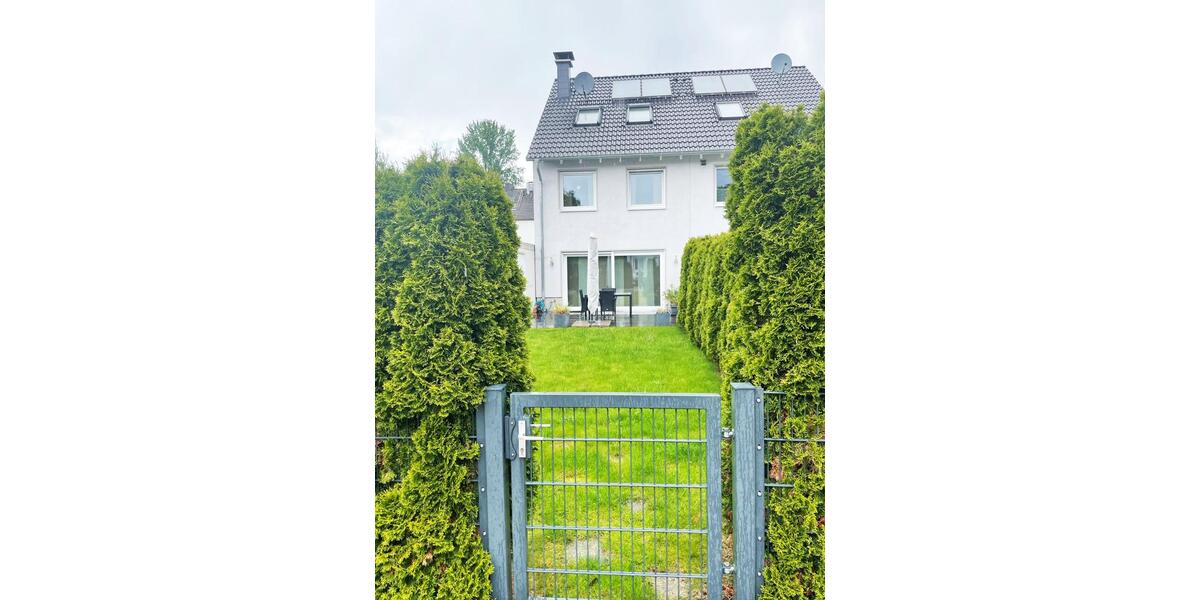 Doppelhaushälfte Essen Stadtbezirk V - 5 Zimmer, 133 m&sup2;, 1.990&euro; | Angebot:25422427