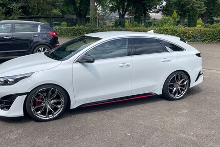 Kia pro ceed / ProCeed 23.000 km 28.699 &euro; Dinslaken 46537