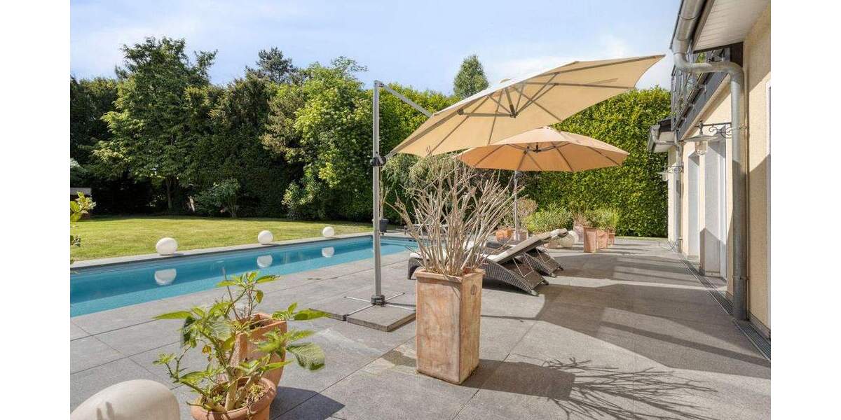 Einfamilienhaus Meerbusch Büderich - 6 Zimmer, 274 m&sup2;, 2.350.000&euro; | Angebot:25389356