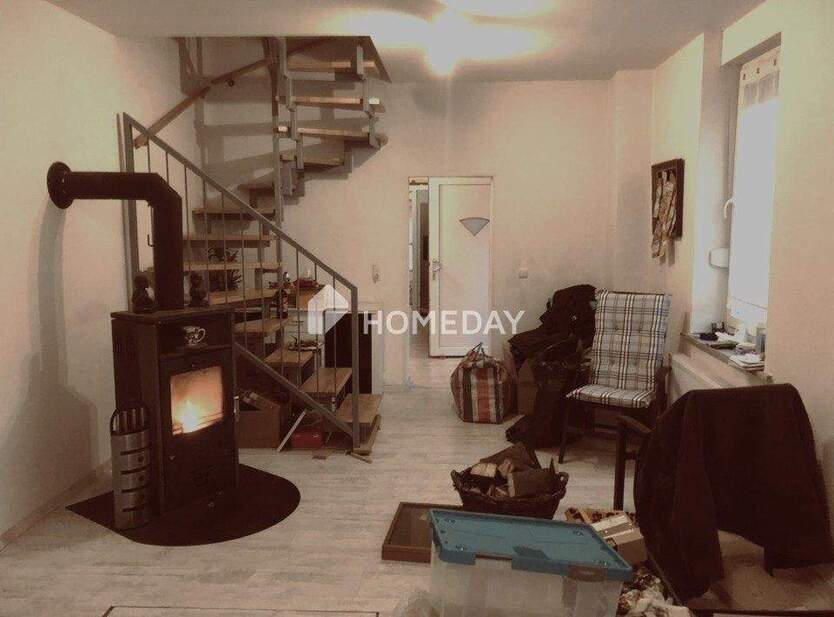 Charmante Doppelhaushälfte in ruhiger Lage mit Garten, Terrasse und solider Ausstattung 3 zimmer