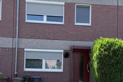 Haus Ratingen Tiefenbroich - 6 Zimmer, 140 m&sup2;, 2.335&euro; | Angebot:27069287