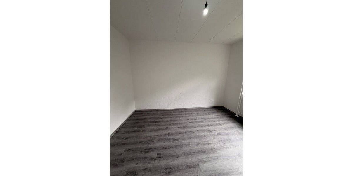 Etagenwohnung Duisburg Obermeiderich - 2 Zimmer, 53 m&sup2;, 399&euro; | Angebot:26903998