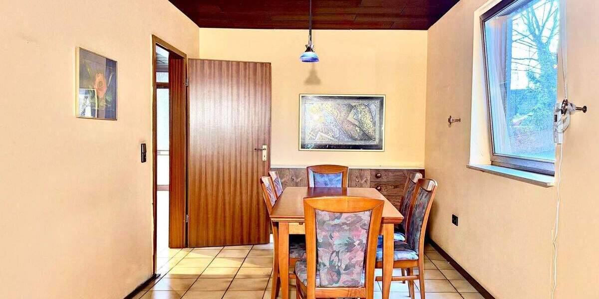 Mehrfamilienhaus, Wohnhaus Duisburg Hochemmerich - 4 Zimmer, 99 m&sup2;, 295.000&euro; | Angebot:25629847