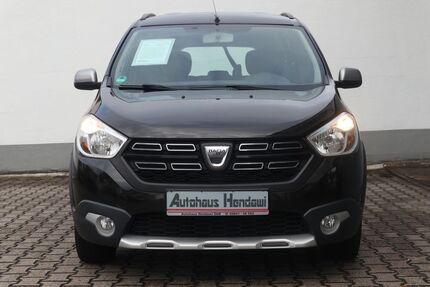 Dacia Lodgy 77.650 km 8.990 € Moers 47443