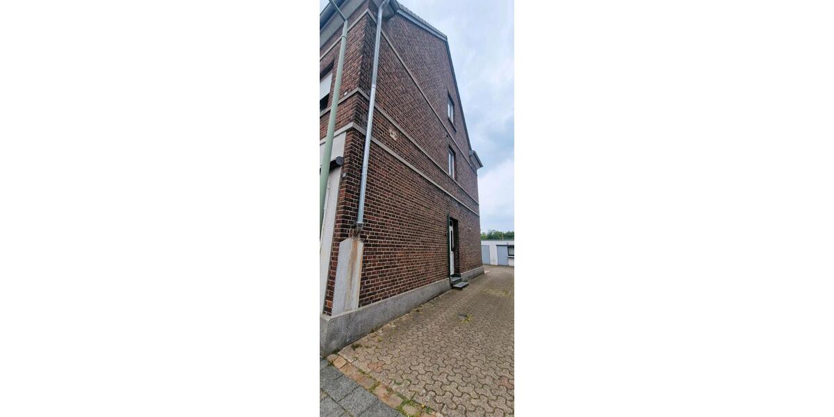 Mehrfamilienhaus, Wohnhaus Duisburg Rheinhausen - 15 Zimmer, 220 m&sup2;, 500.000&euro; | Angebot:27003180