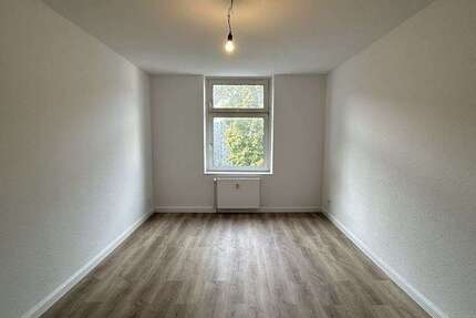 Wohnung Essen Kray - 2 Zimmer, 62 m&sup2;, 450&euro; | Angebot:26884935