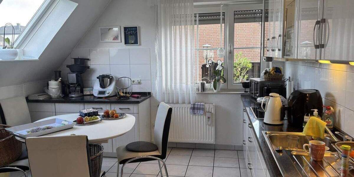 Doppelhaushälfte Krefeld Traar - 3 Zimmer, 100 m&sup2;, 455.000&euro; | Angebot:23866640