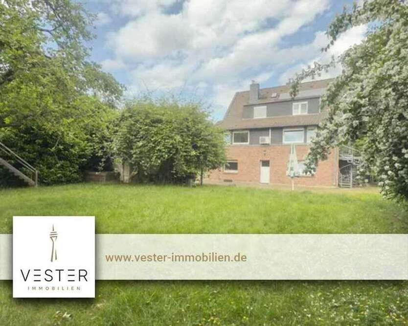 Haus zum Kaufen in Düsseldorf 875.000 € 226 m²