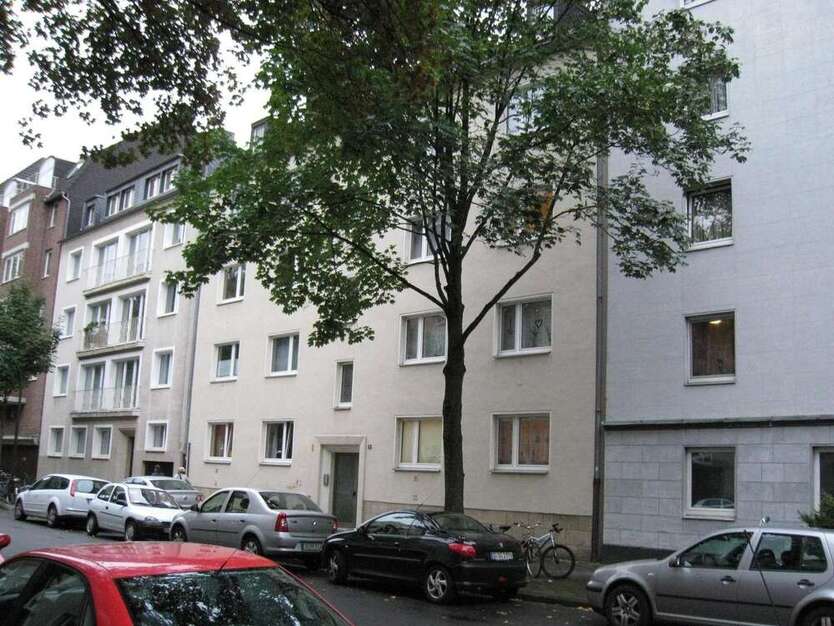 Wohnung zum Mieten in Düsseldorf 1.390 € 84 m² 3 zimmer
