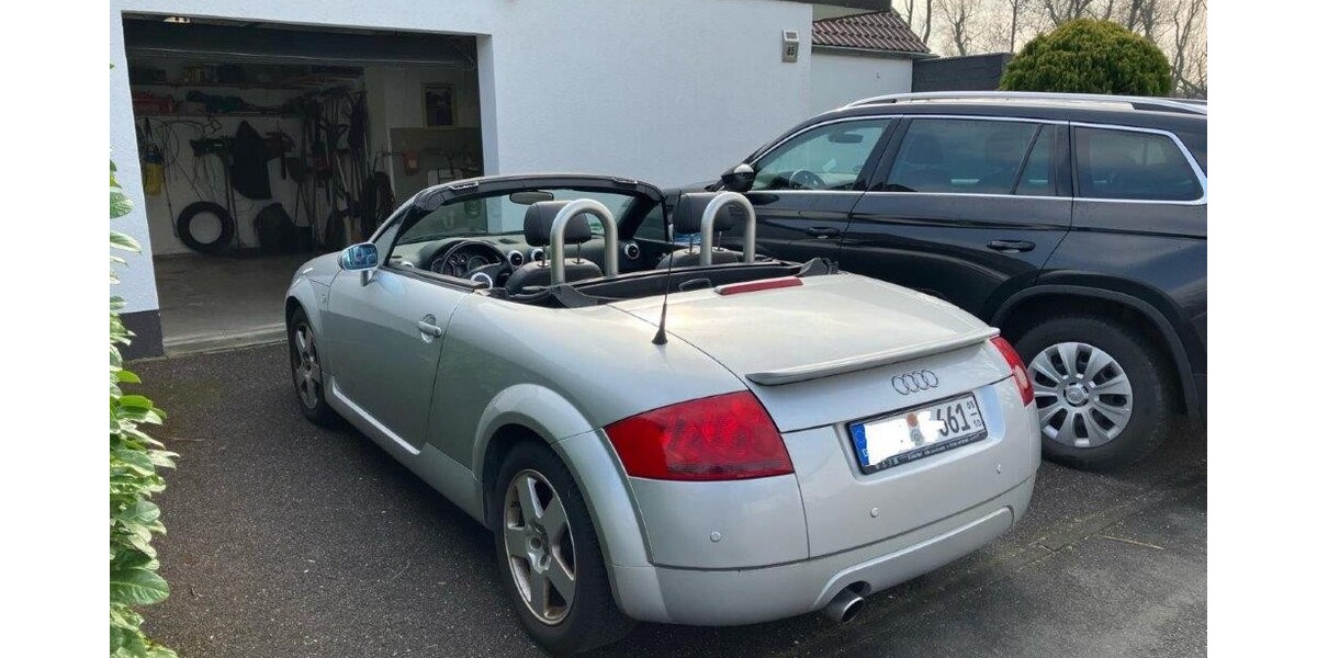 Audi TT 280.000 km 4.500 € Dinslaken 46535