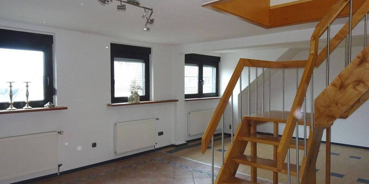 Etagenwohnung Bottrop Eigen - 4 Zimmer, 140 m&sup2;, 1.050&euro; | Angebot:26787430
