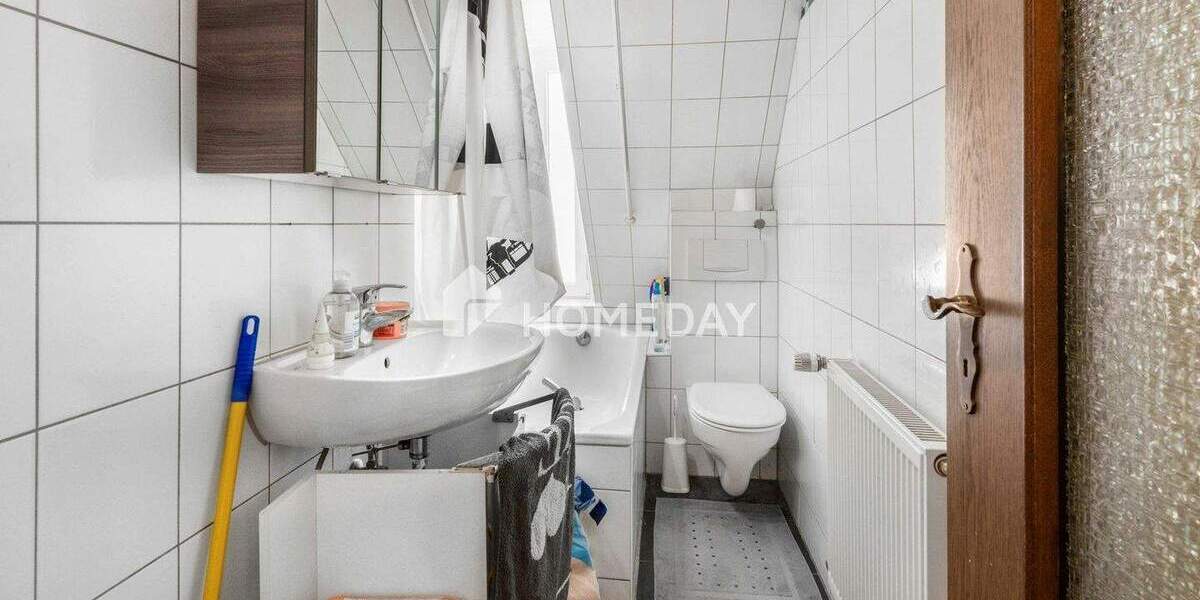 Etagenwohnung Oberhausen Schlad - 2 Zimmer, 36 m&sup2;, 70.000&euro; | Angebot:25677529
