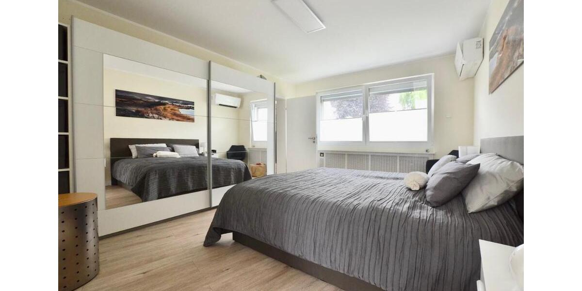 Einfamilienhaus Willich - 5 Zimmer, 150 m&sup2;, 3.350&euro; | Angebot:23227817