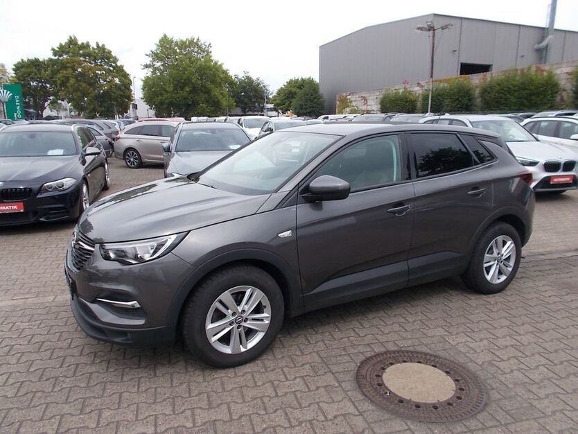 Opel Grandland (X) 109.123 km 12.800 € Willich 47877
