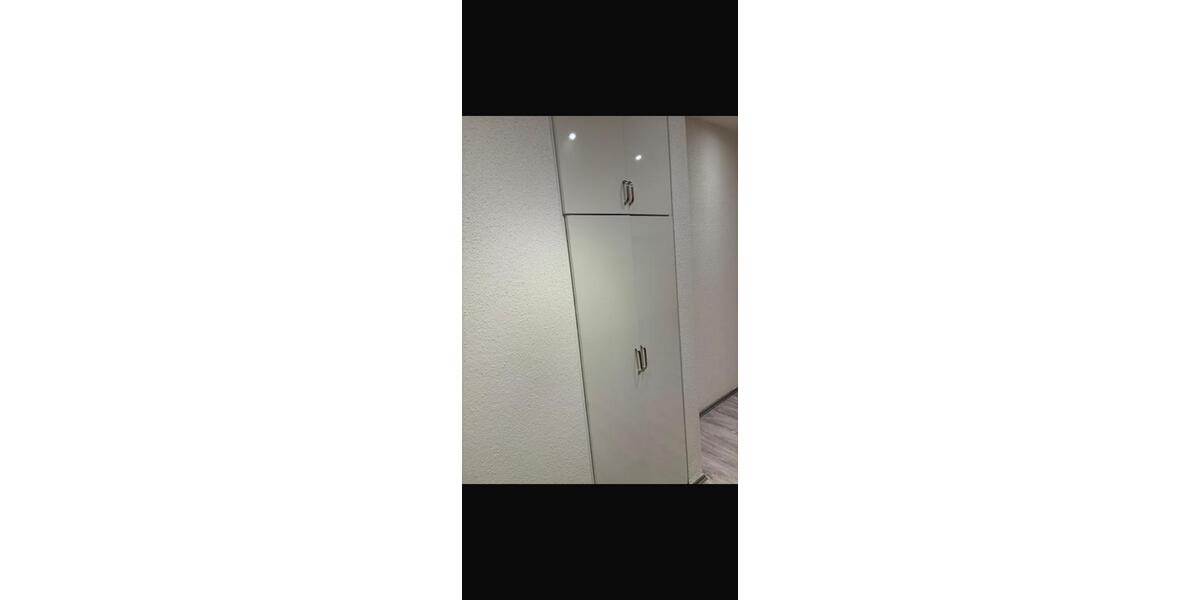 Dachgeschoßwohnung Krefeld Benrad - 2 Zimmer, 65 m&sup2;, 850&euro; | Angebot:25443990