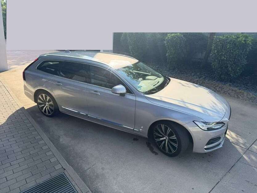 V90