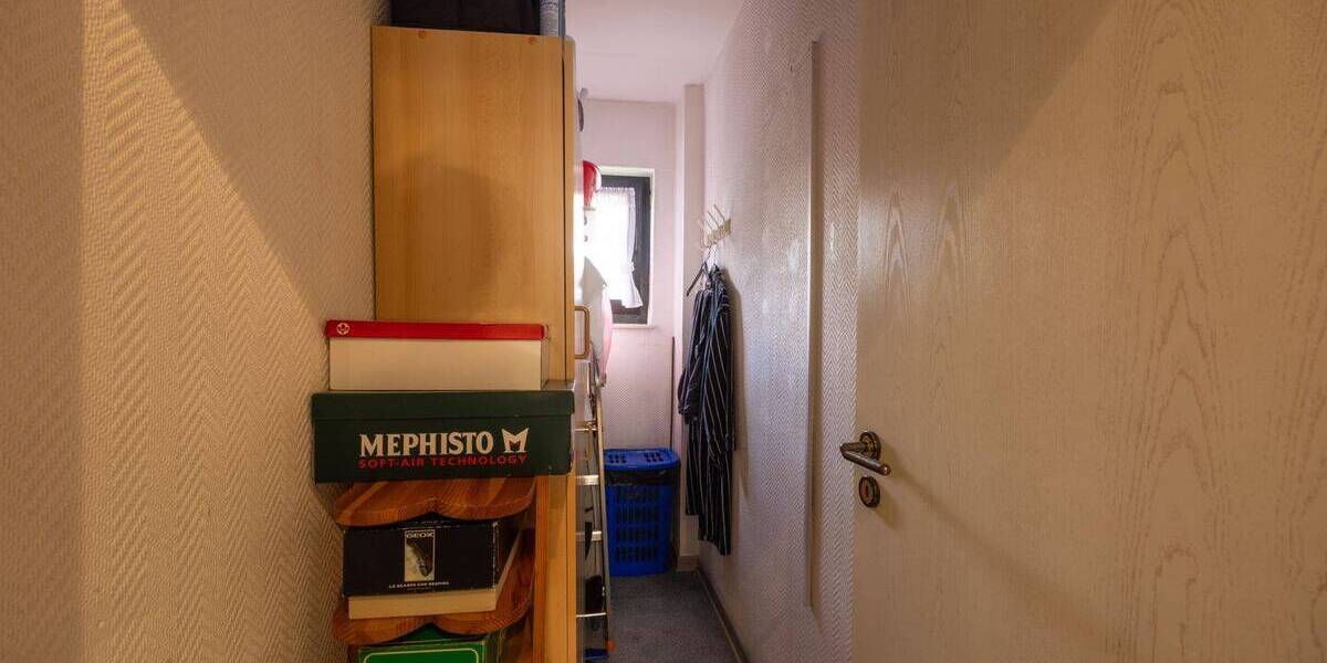 Mehrfamilienhaus, Wohnhaus Krefeld Uerdingen - 8 Zimmer, 201 m&sup2;, 475.000&euro; | Angebot:26695172